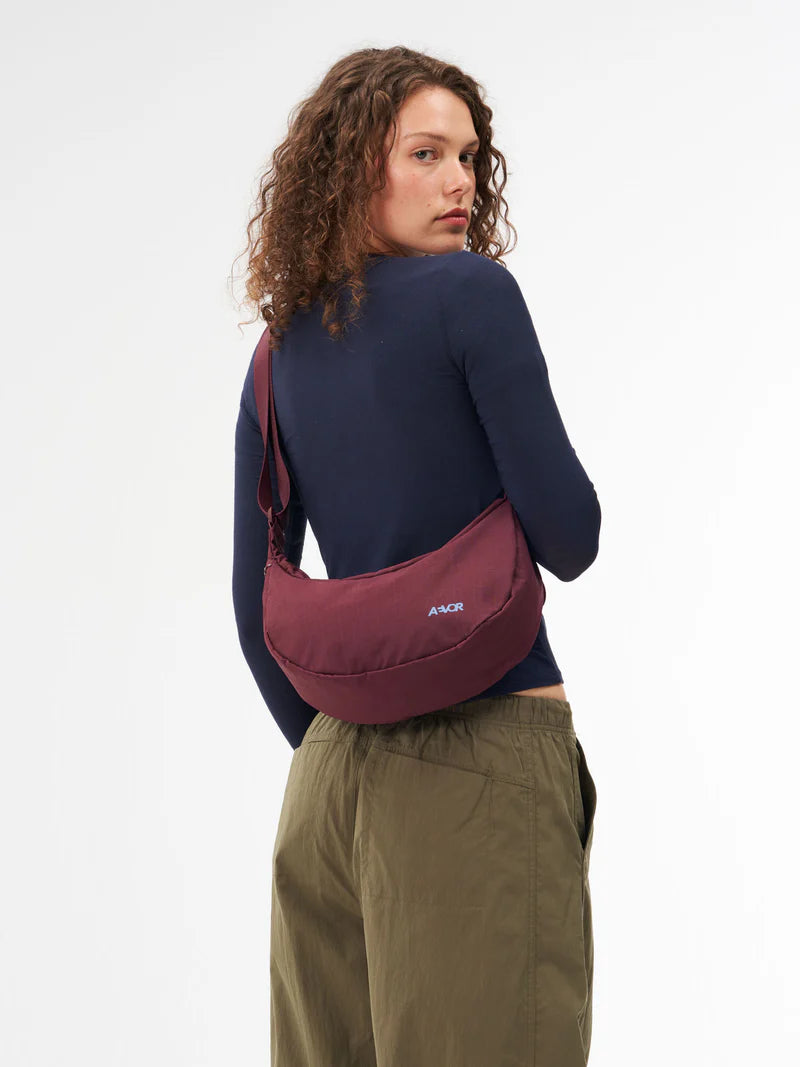 tasche sling bag small burgundy