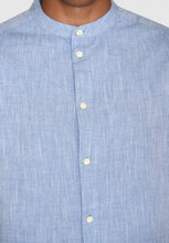 Lade das Bild in den Galerie-Viewer, regular linen stand collar shirt moonlight blue