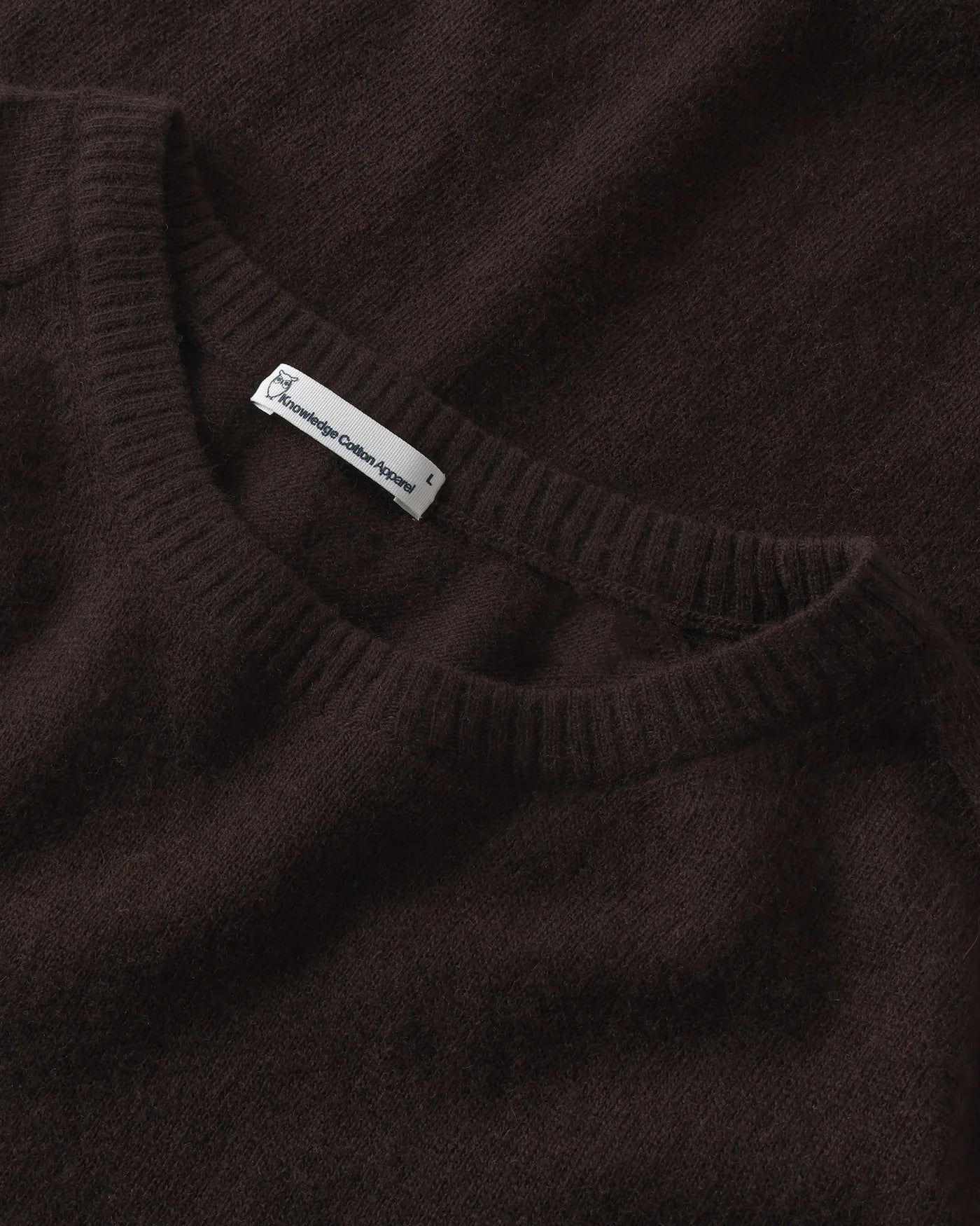 lambswool crew neck chocolate torte