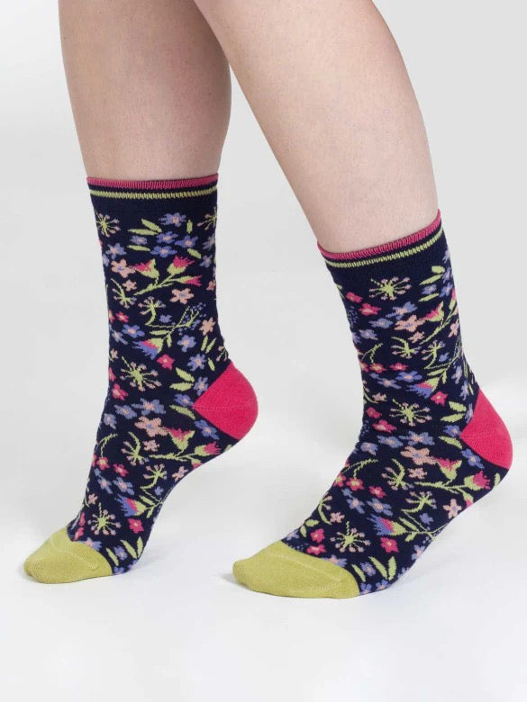 ditsy floral bamboo crew socks navy multi