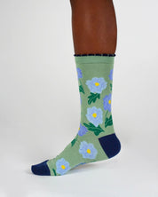 birth flower bamboo socks chrysanthemum