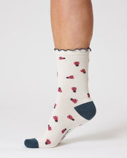 womens insect organic cotton socks stone white