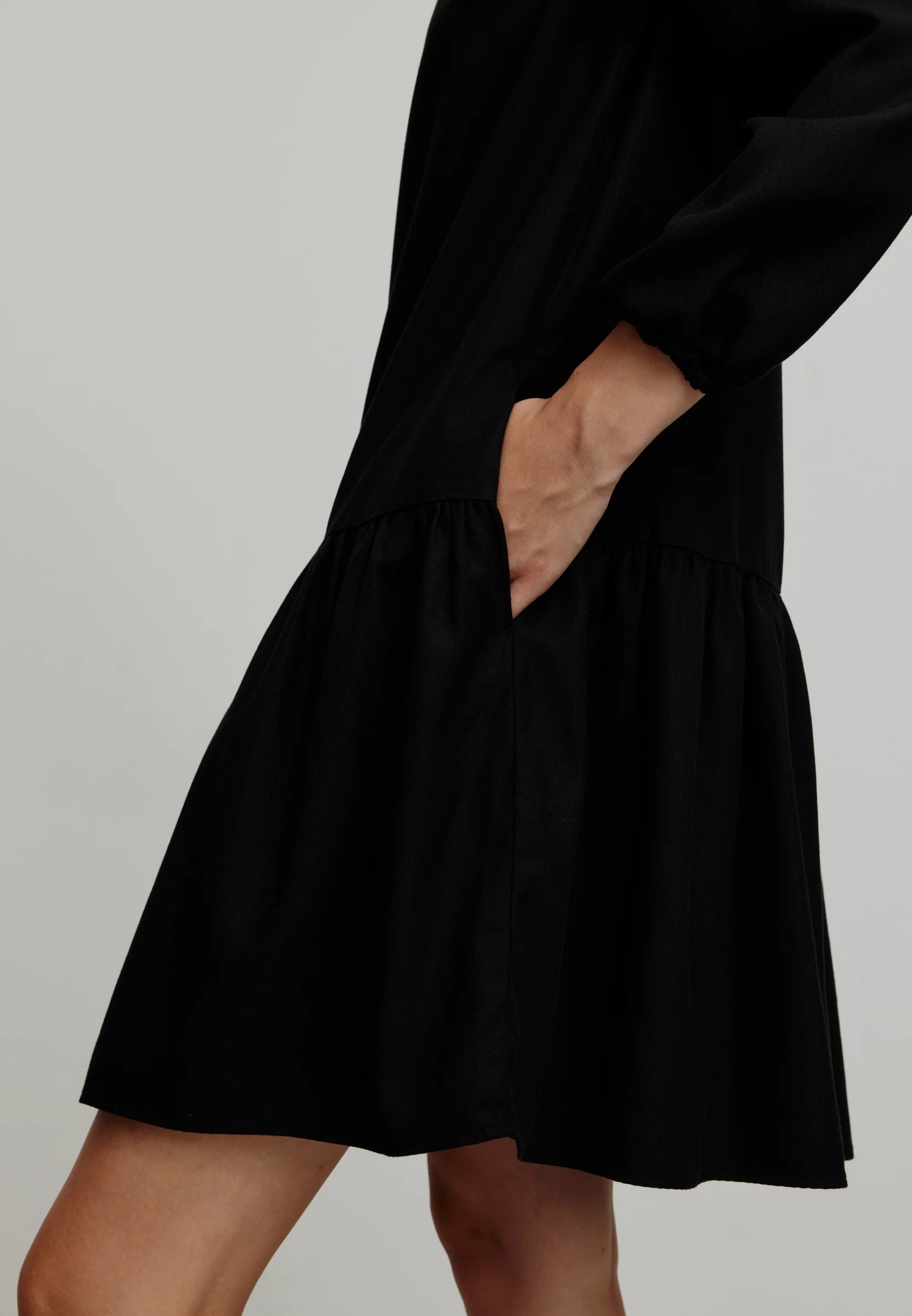 kleid nepeta black