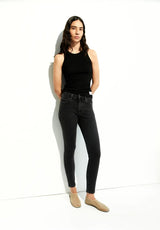 jeans tillaa true black washed
