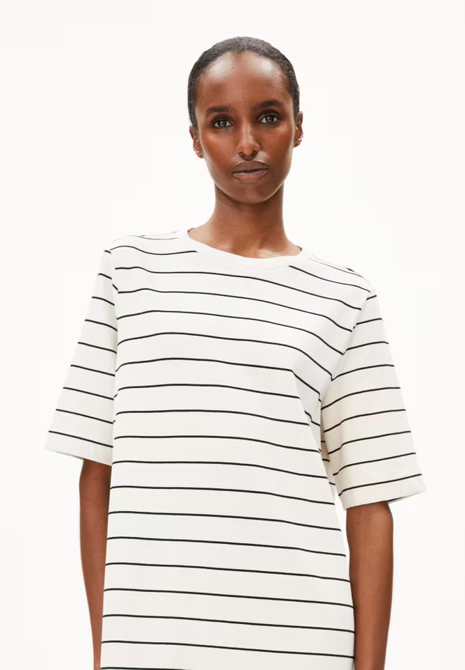 kleid xelinaa fine stripe undyed-black
