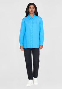 loose linen long sleeved shirt malibu blue
