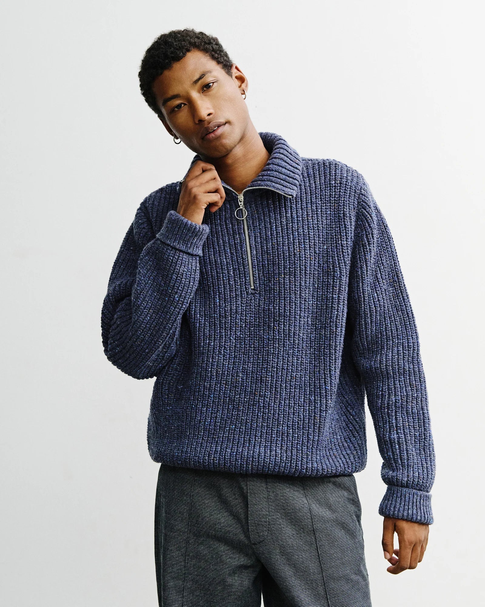 Chunky-Knit-Troyer_Speckled-Blue_men_2_jpg.webp