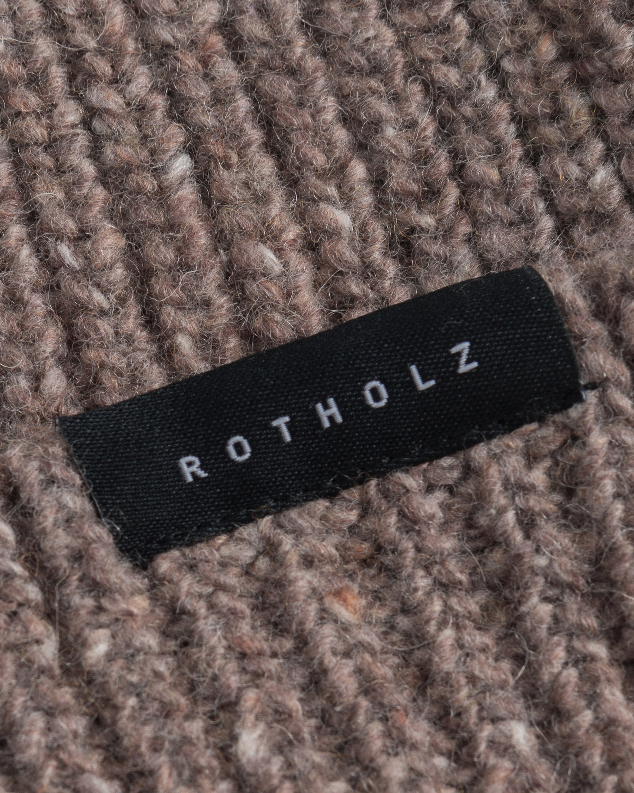 cropped ribbed beanie merino wool speckled brown
