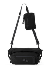 aksel solid black