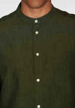 Lade das Bild in den Galerie-Viewer, regular linen stand collar shirt burned olive