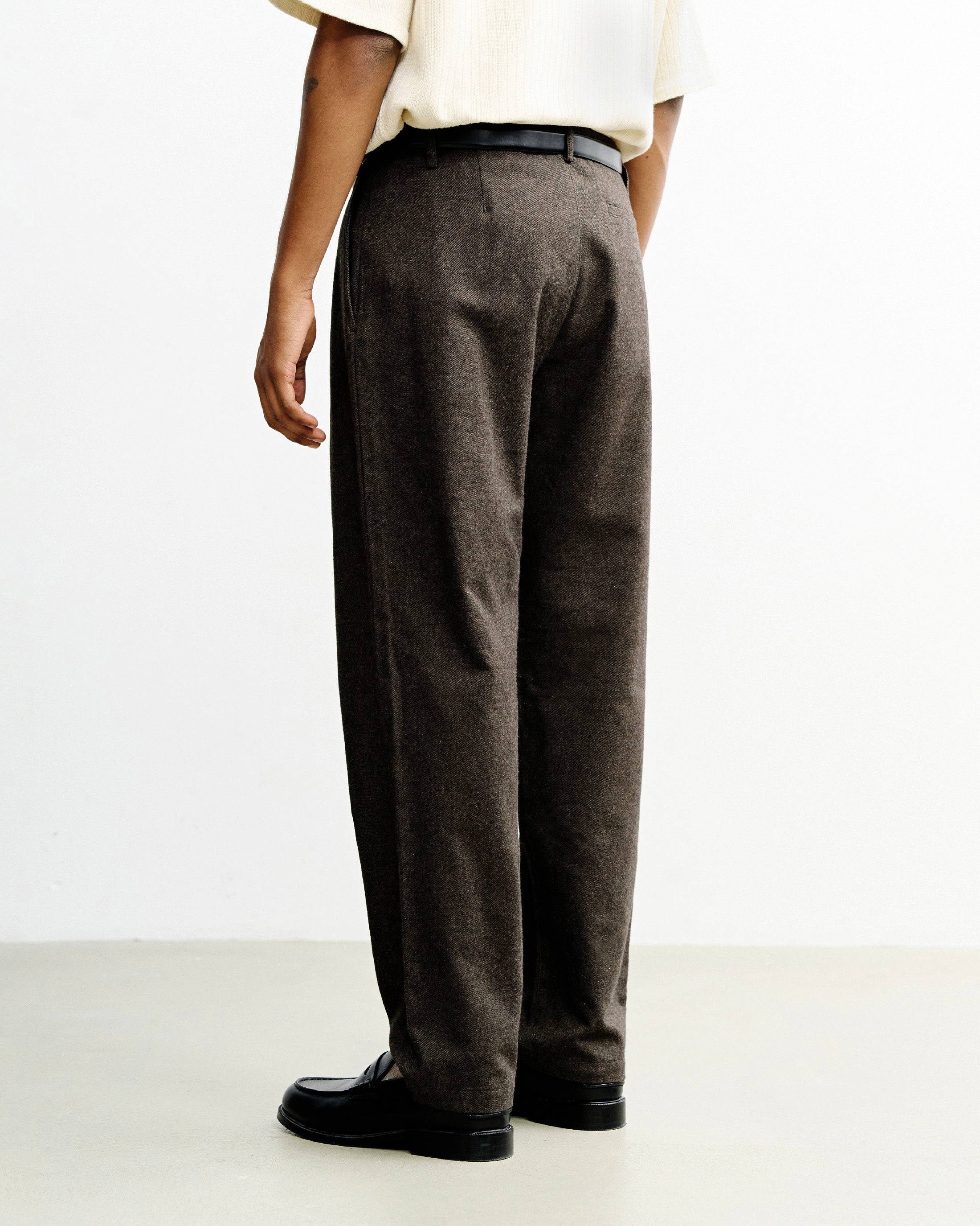 flannel everyday pant black brown
