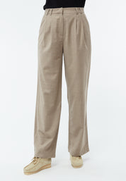 hose liz light beige