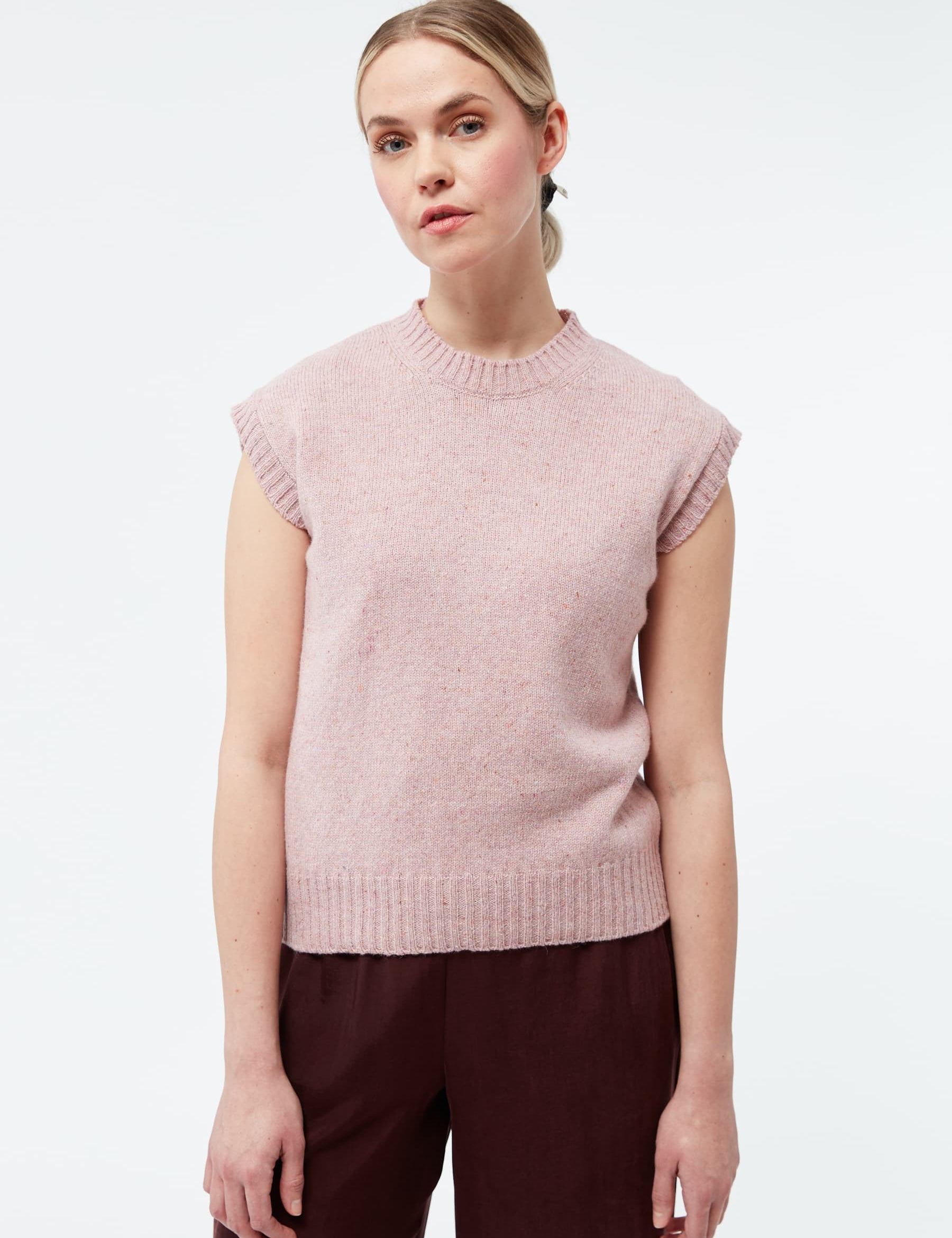 GB2169-LightPink-Extra2.jpg