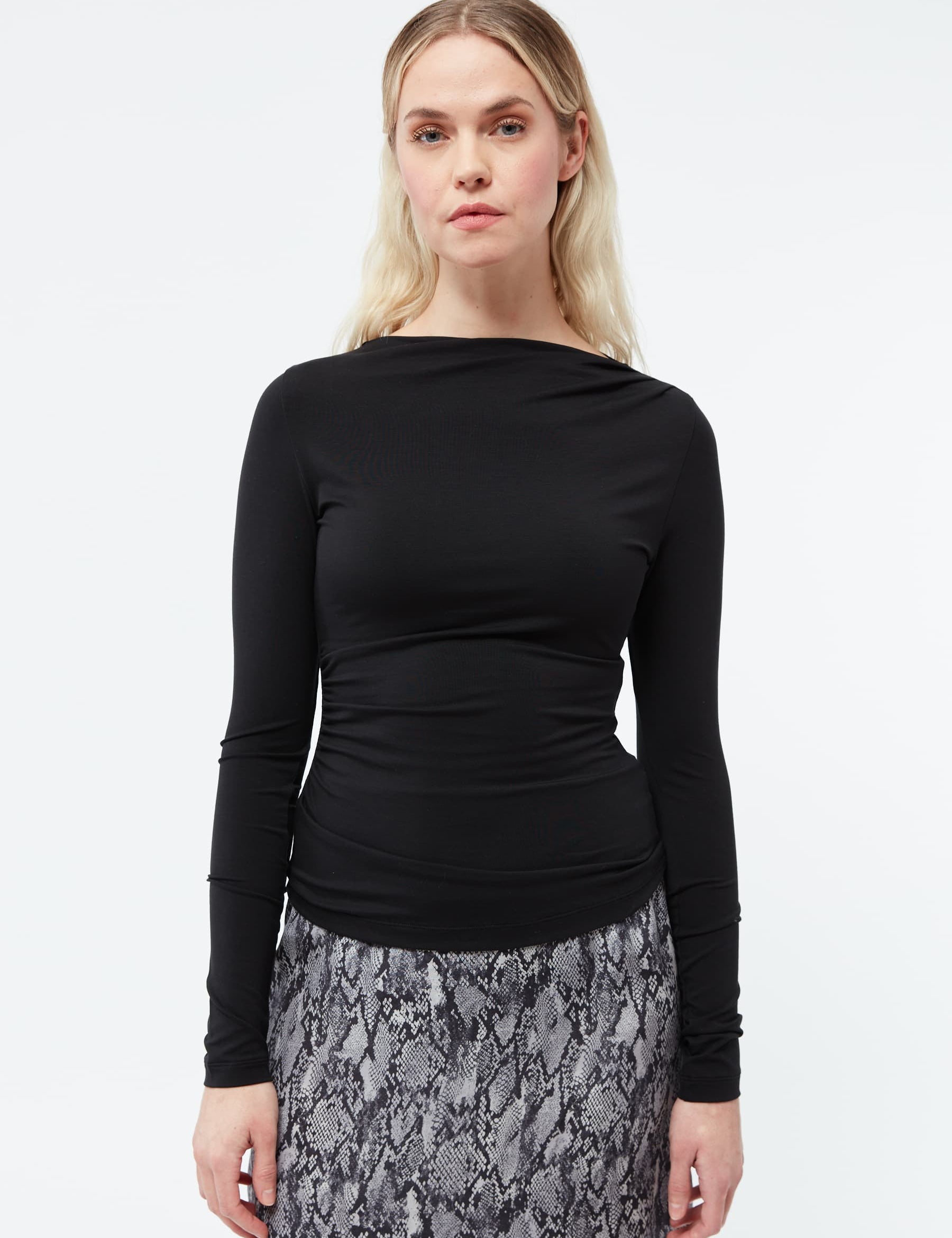 GB2176-Black_Tencel_-Extra2.jpg