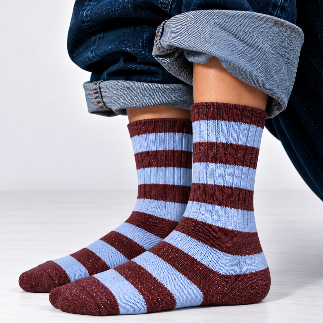 GestreifteRippstricksockenmitJeansumschlag.png