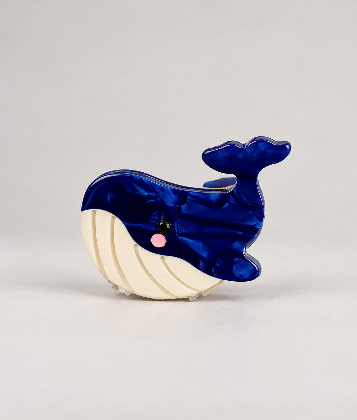 GlaenzendeWal-HaarspangeinMarineblau-1.png