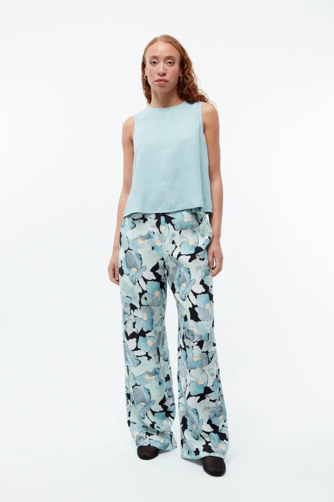 hose marla gentle blue dreamy florals