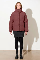 gesteppte jacke aus eco daune mit stehkragen burgundy (JA192CN08)