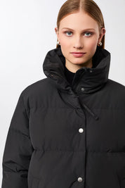 jacke mit stehkragen aus eco daune black (JA310CN08)