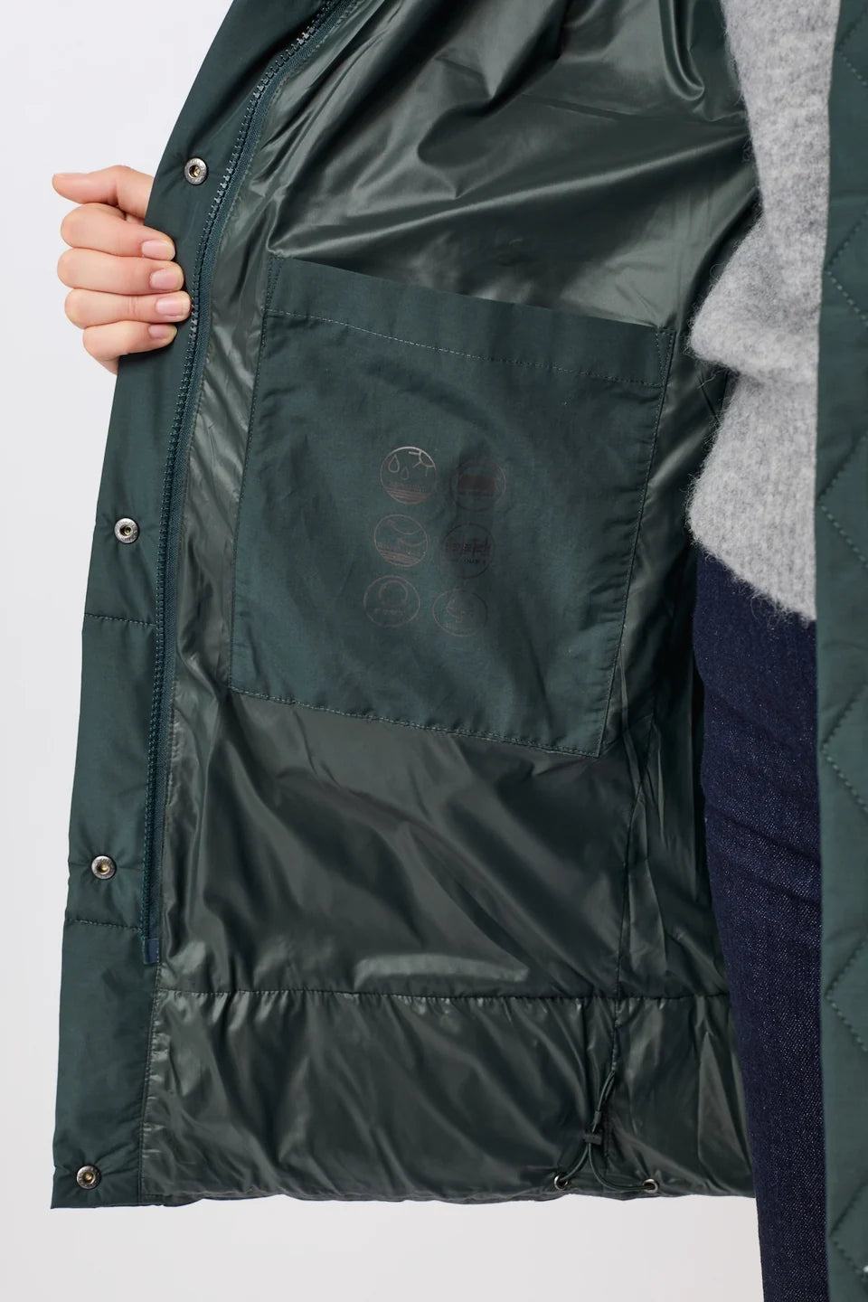jacke mit stehkragen aus eco daune fir (JA310CN08)