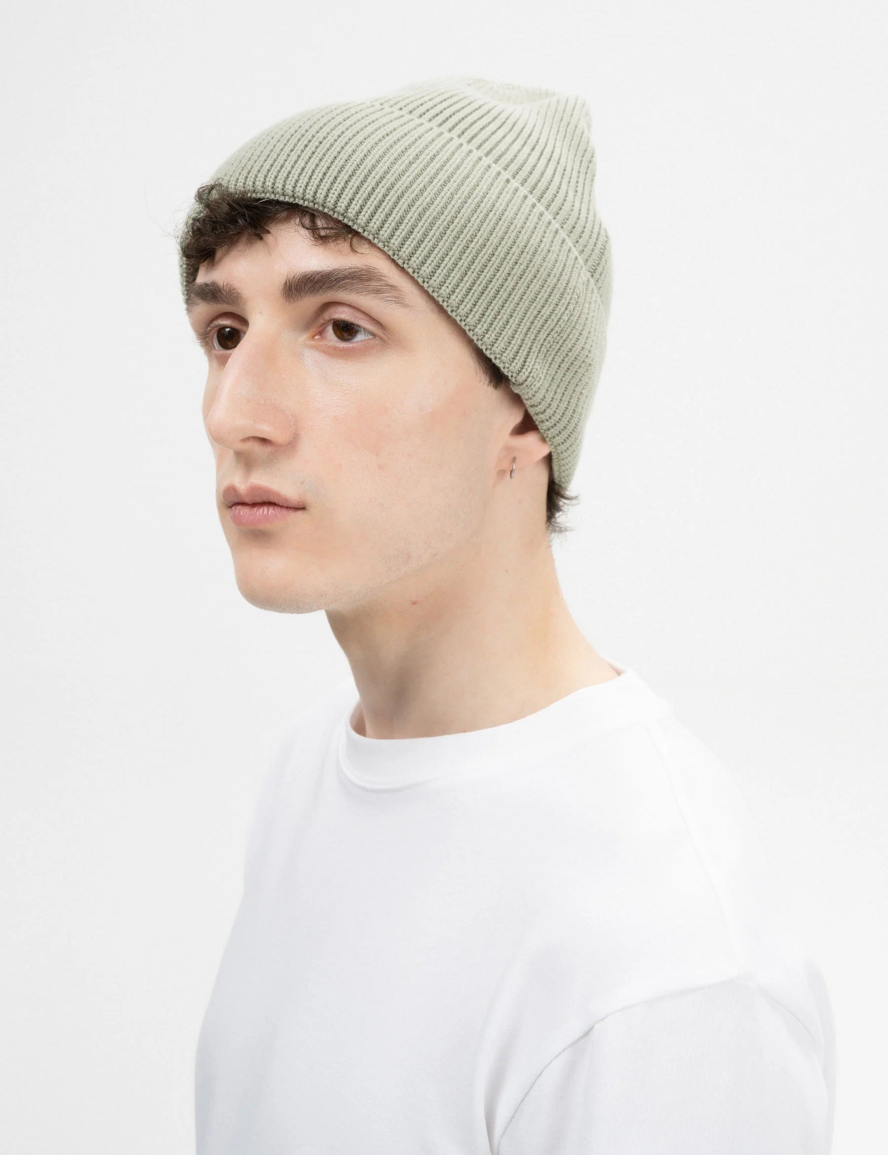 Kali-unisex-rib-knit-beanie-green-clay-01_jpg.webp