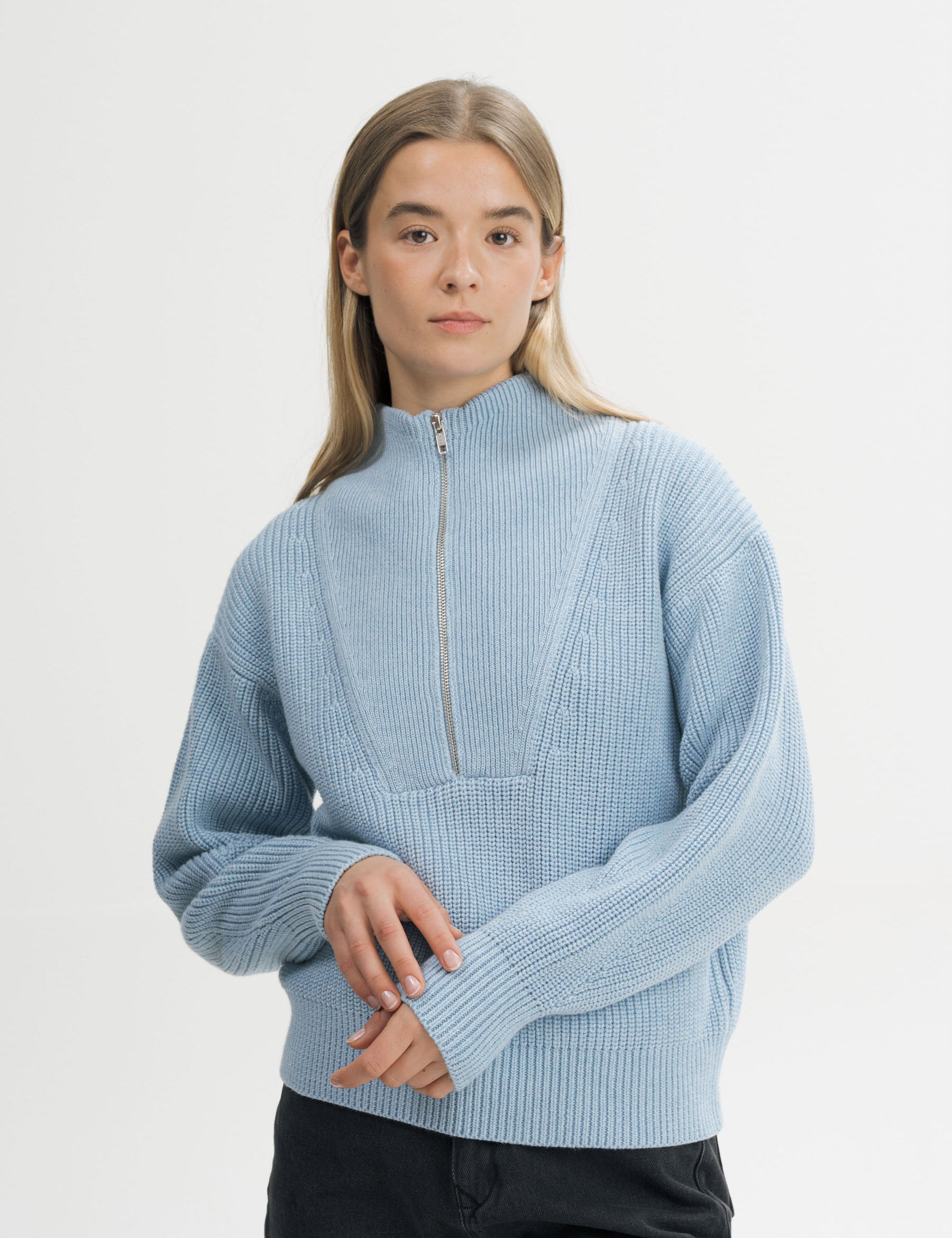 Kimaya_rib-knit-troyer_salty-blue-blend_01.jpg