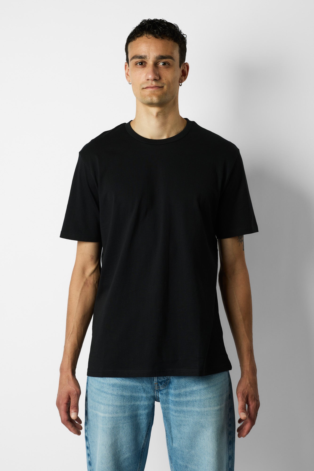classic organic tee