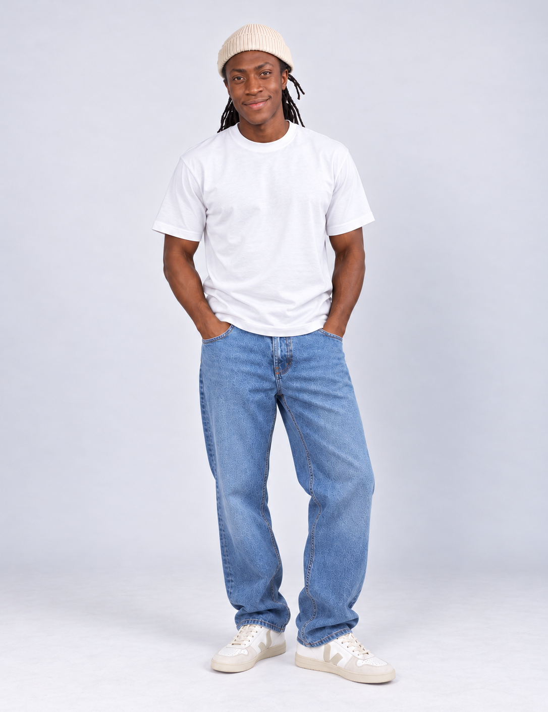 LaessigesStudio-PortraetmitBeanieundJeans.png