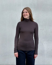 rib turtleneck mio mud