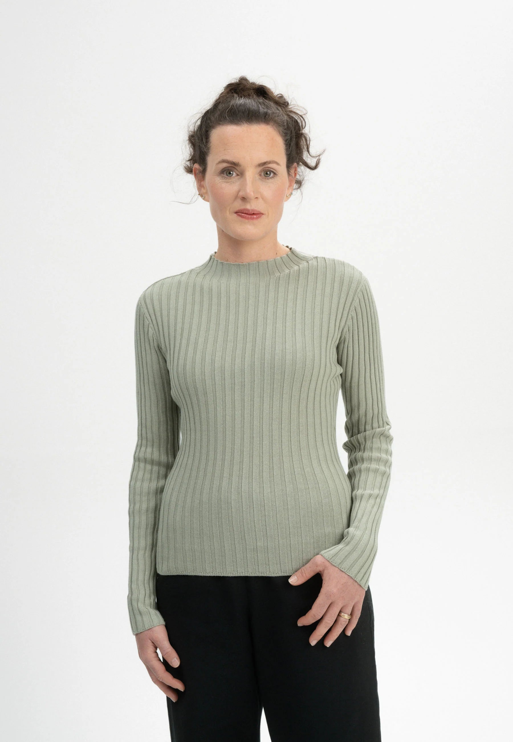 pullover namari green clay