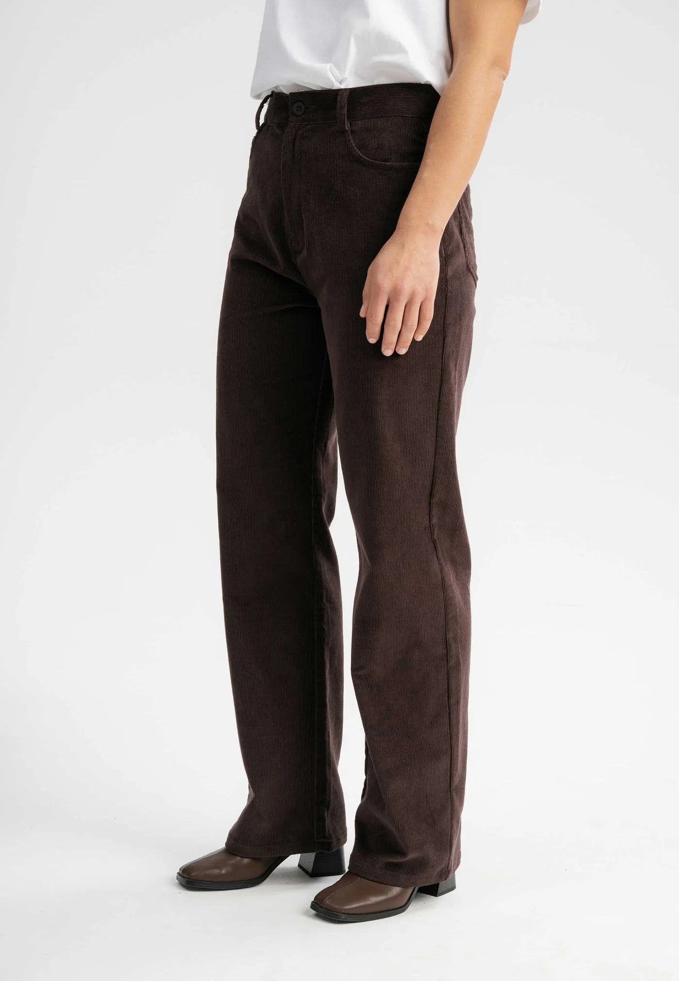 high waist straight leg corduroy pants oorja walnuss