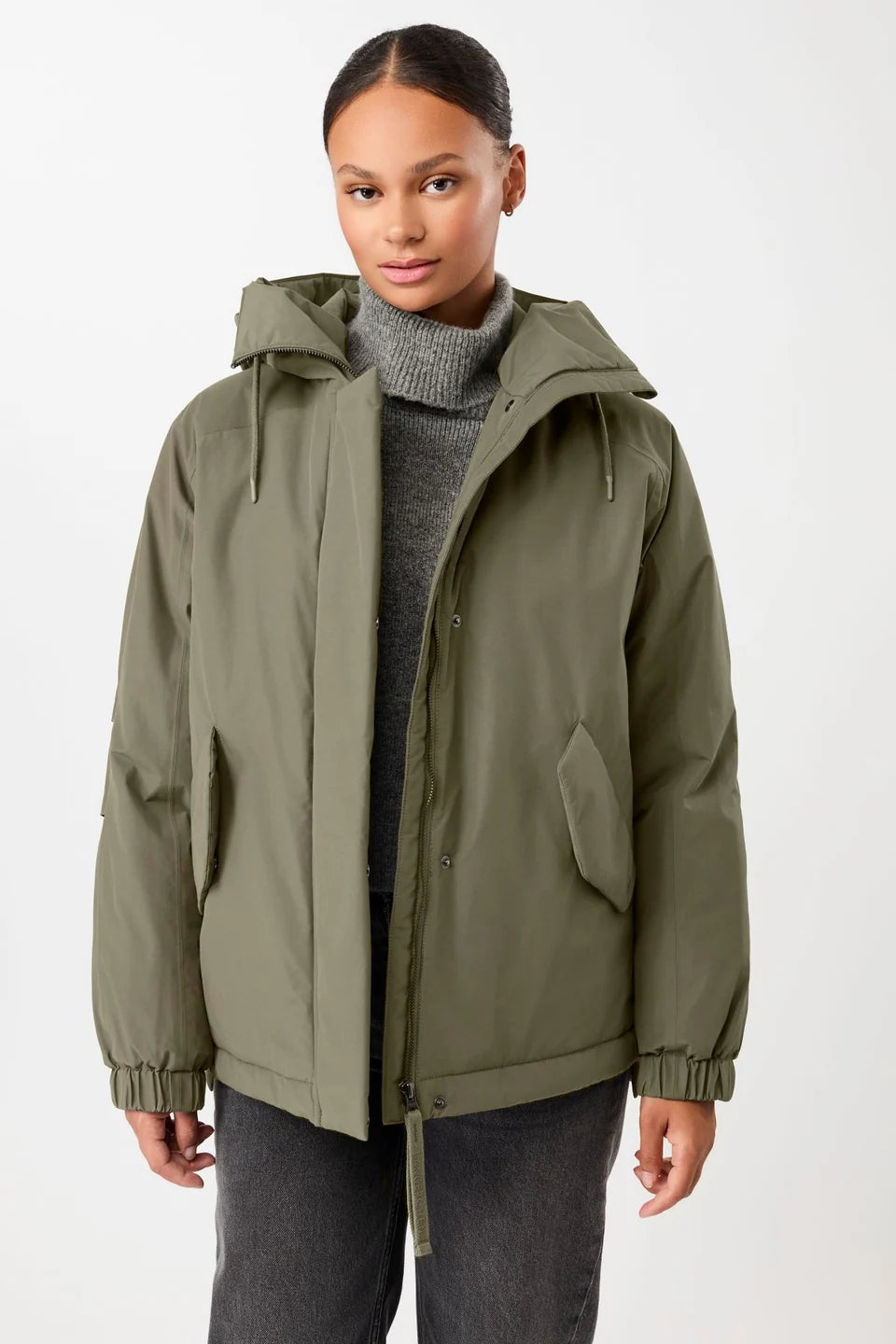 wattierter kurzparka in lockerem volumen sencha (PA156CN08)