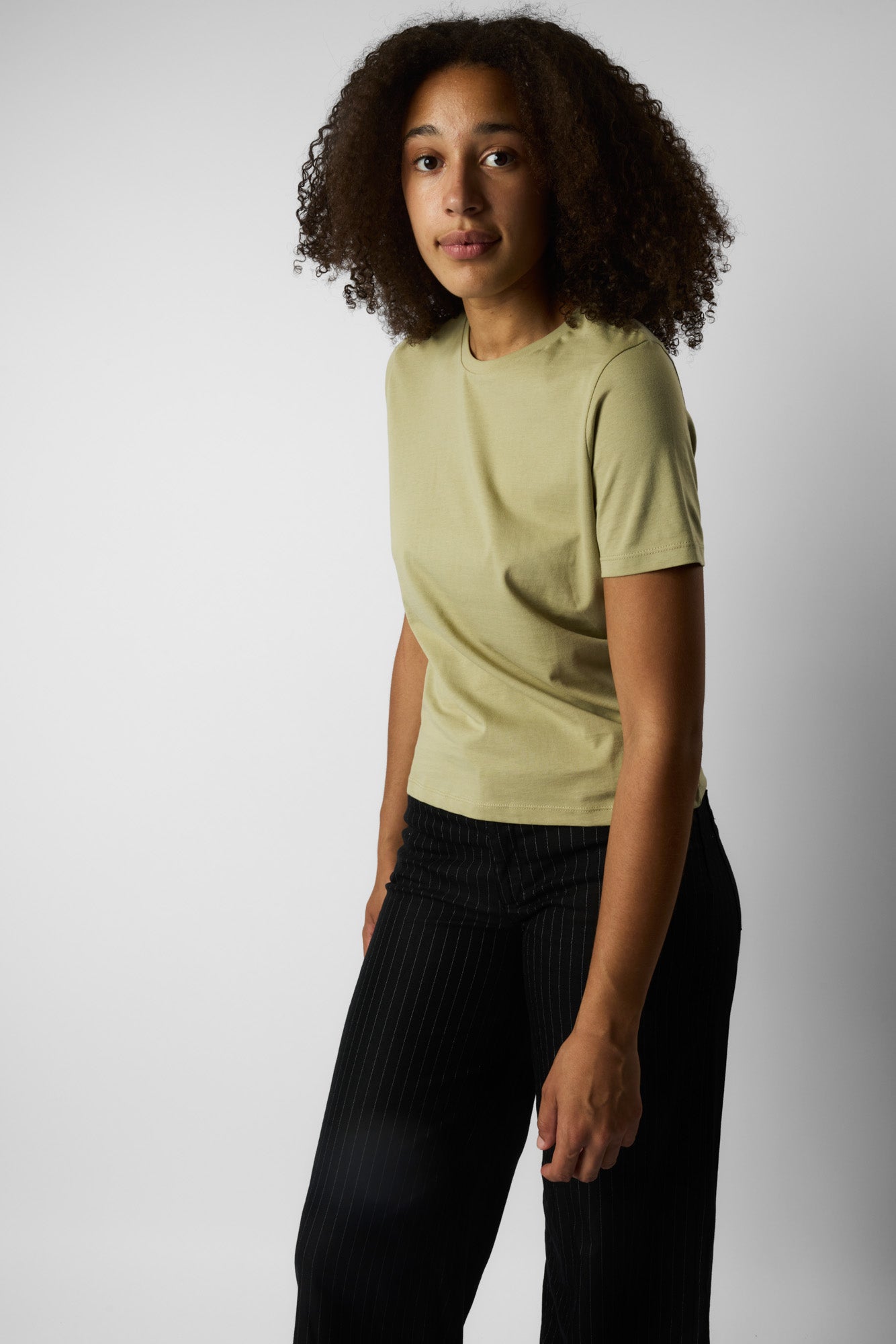 fitted organic women's tee