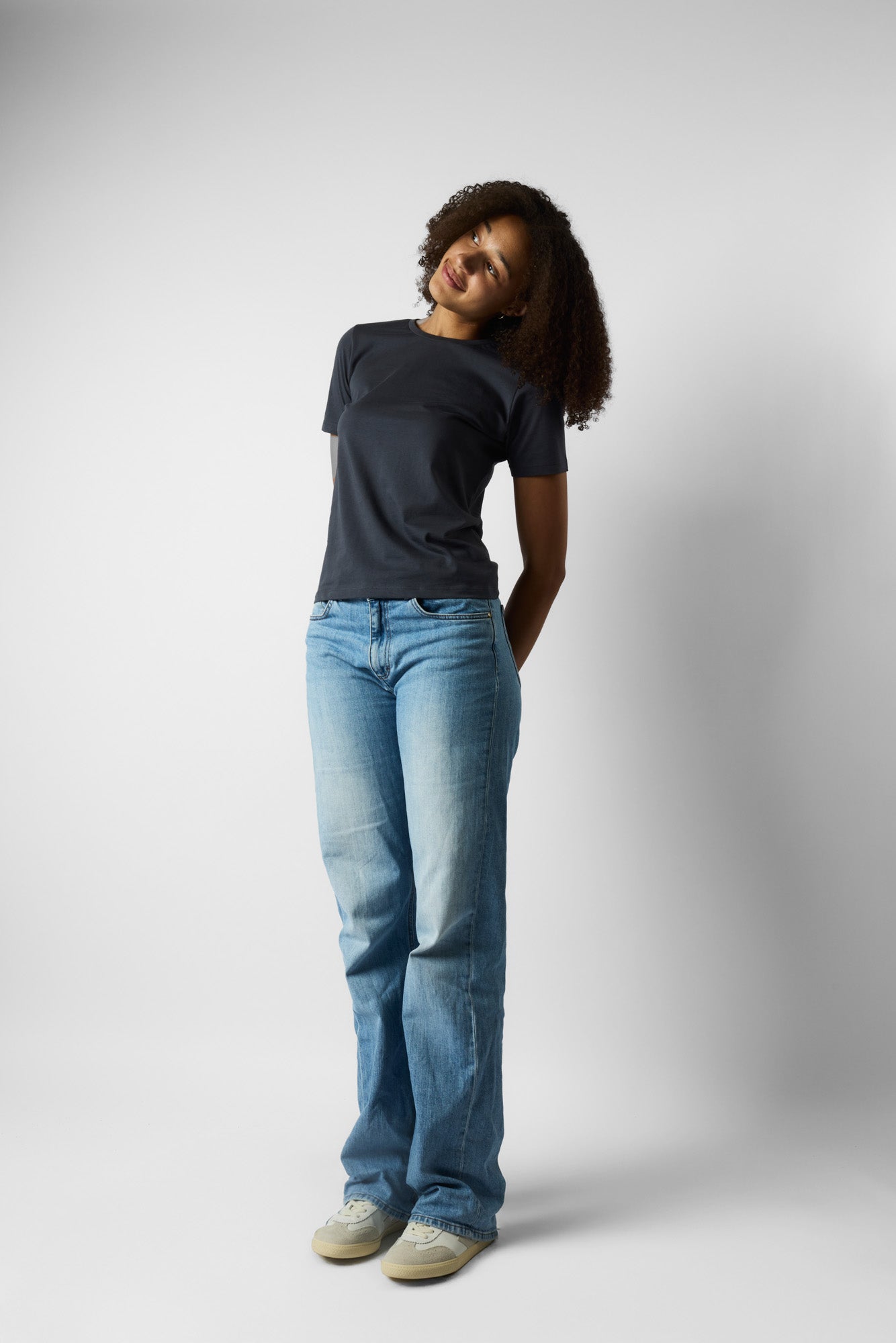 fitted organic women's tee