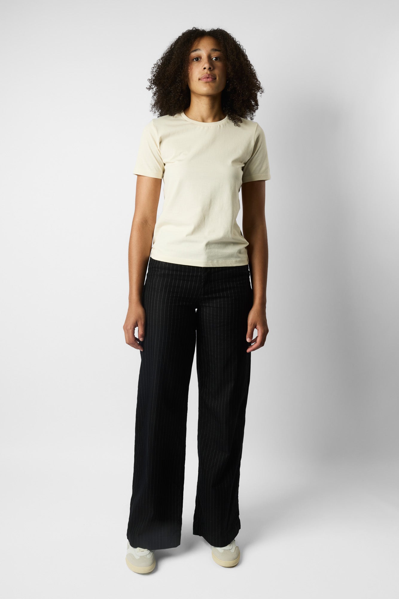 fitted organic women's tee