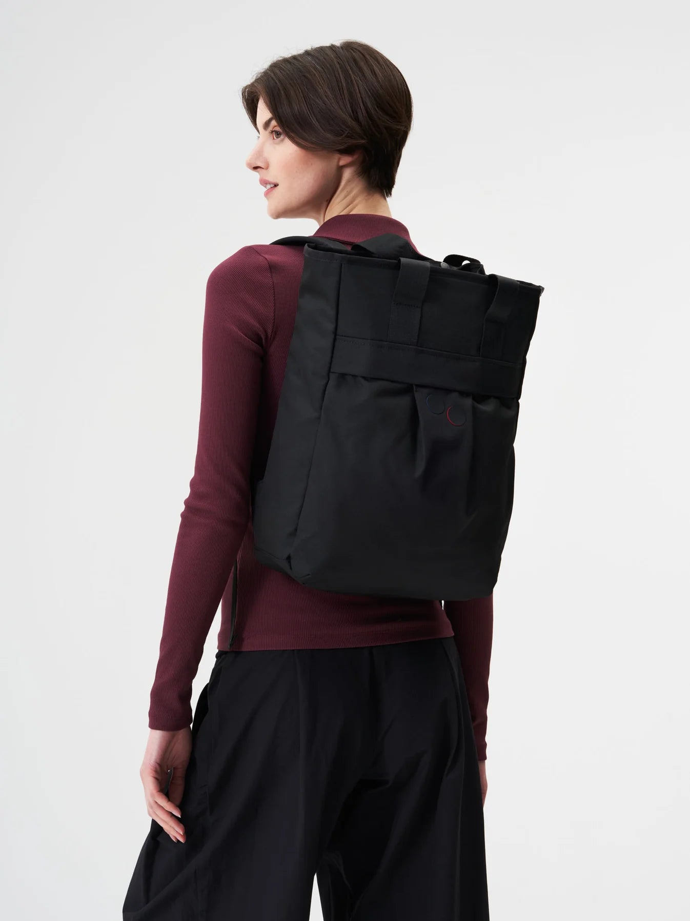 rucksack komo rooted black