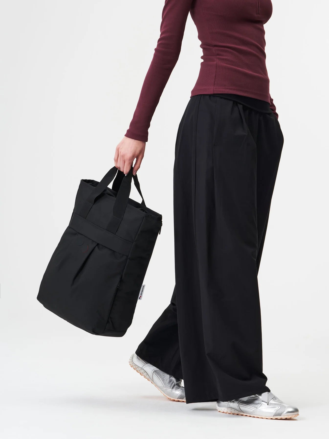 rucksack komo rooted black