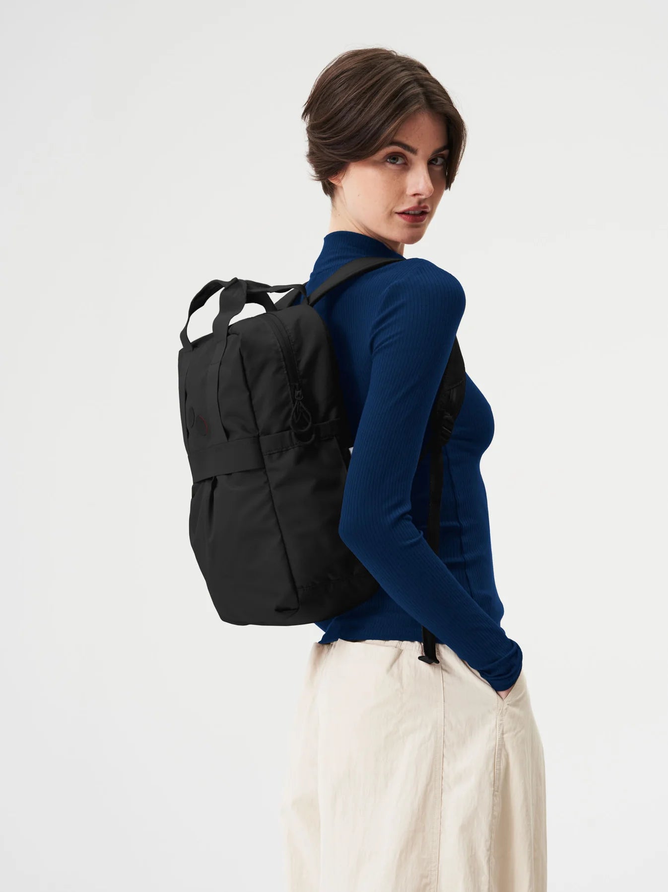 rucksack kute rooted black