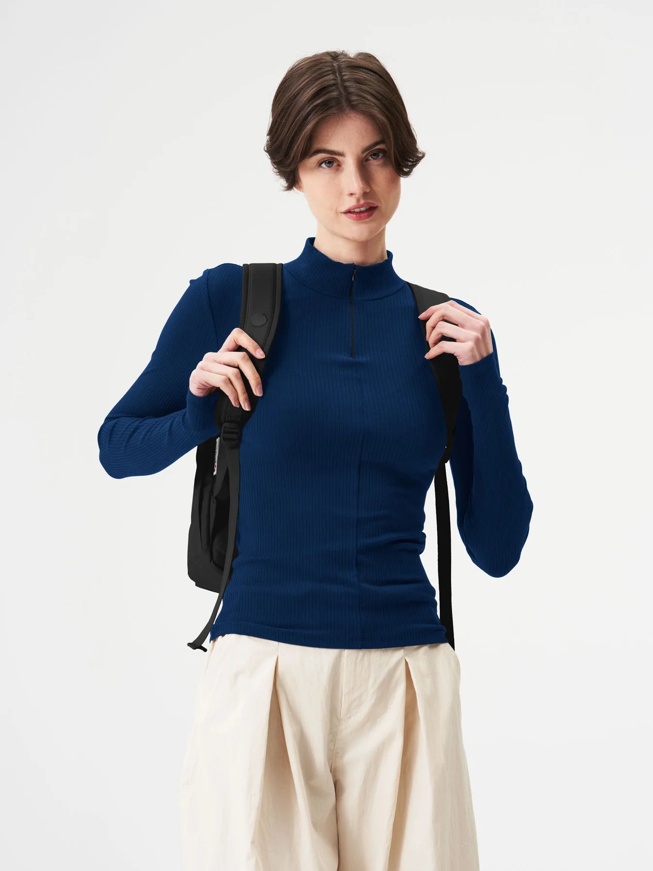 rucksack kute rooted black