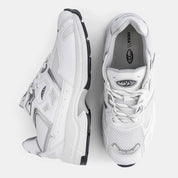 sneaker rush - white & silver - apple