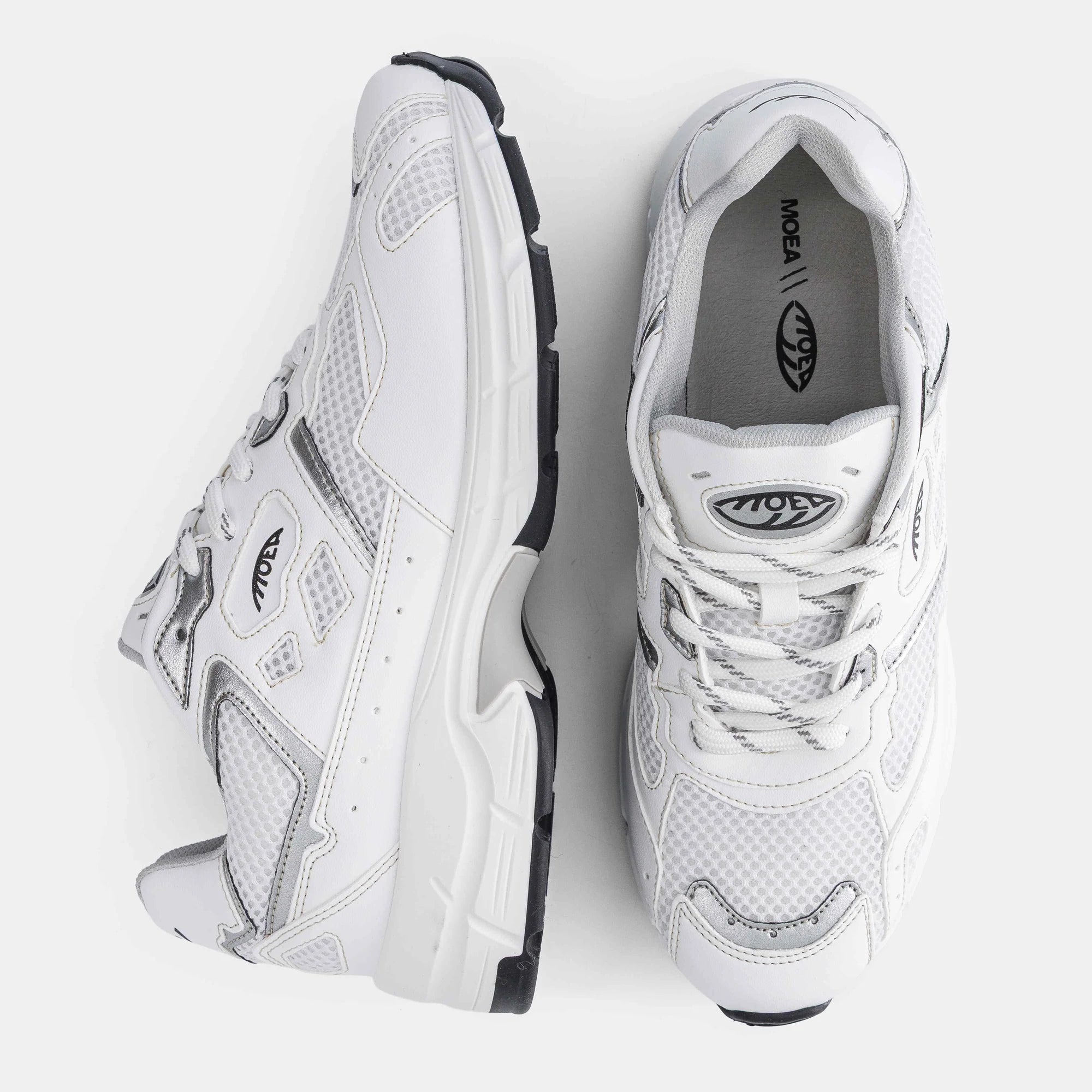 sneaker rush - white & silver - apple
