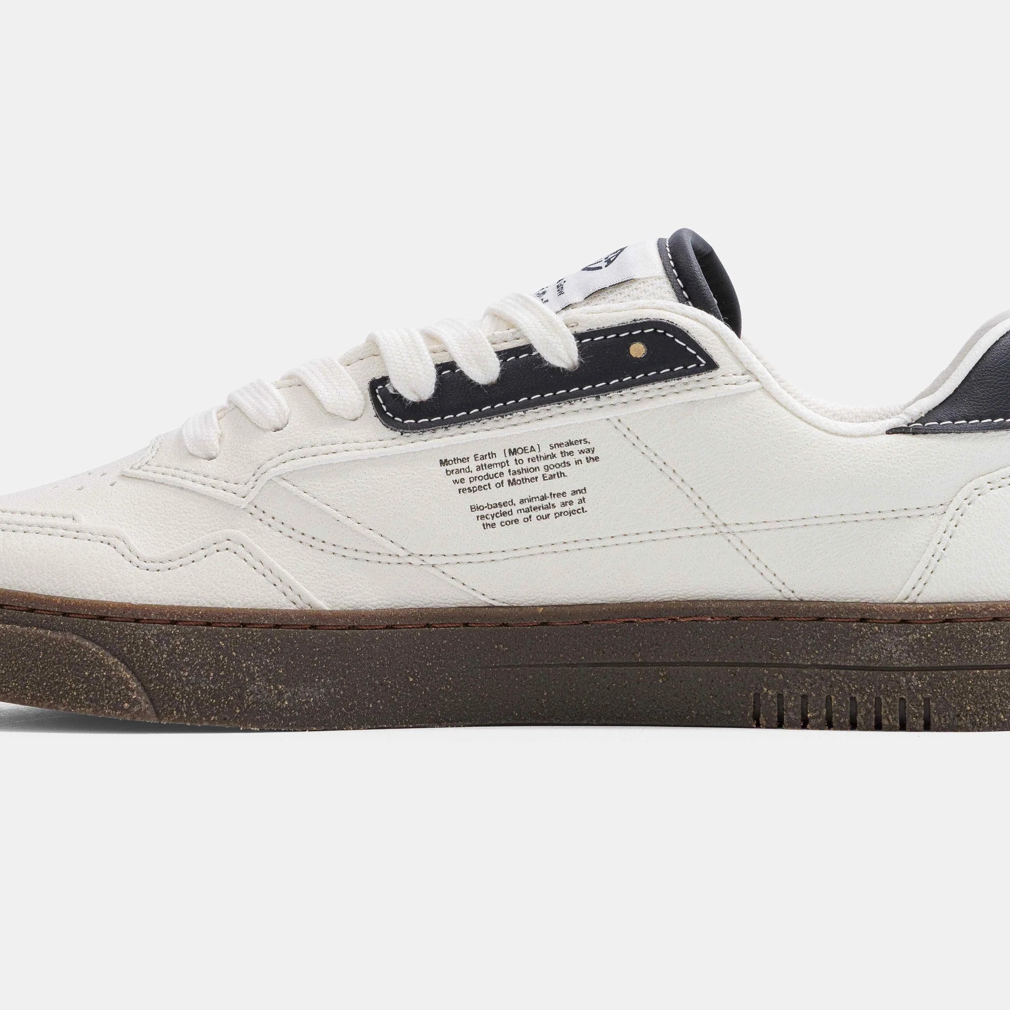 sneaker origin low - black & white - corn