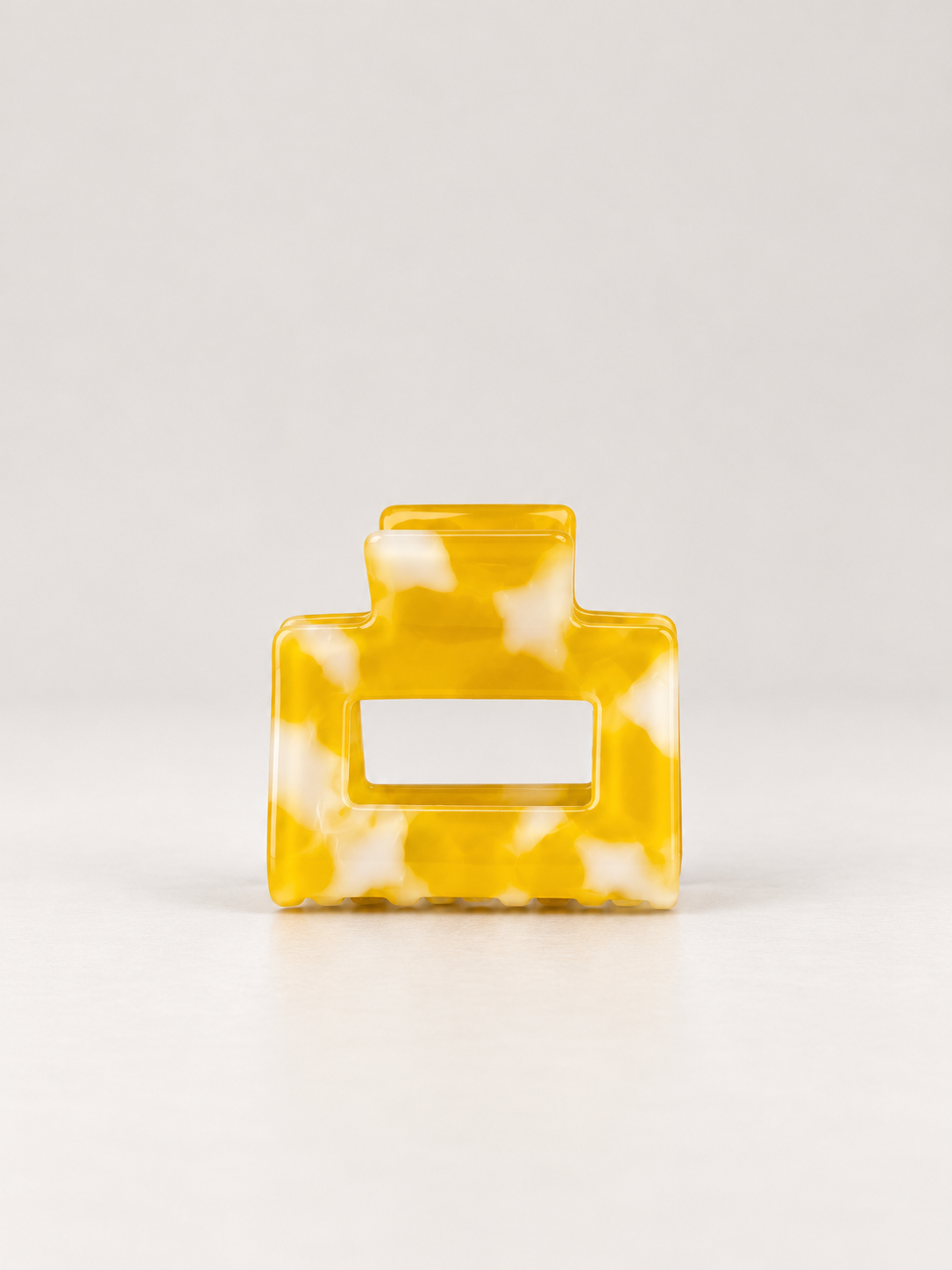 spange square small butter yellow marble