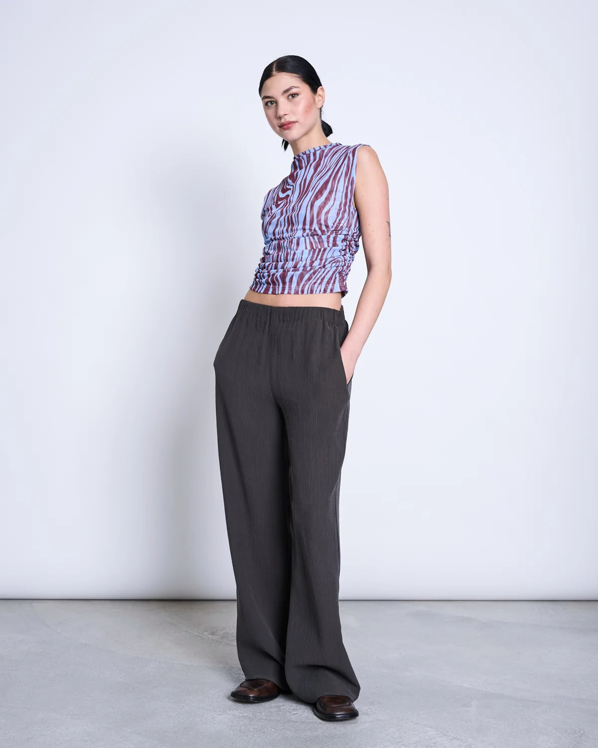 crinkle pants hava mud