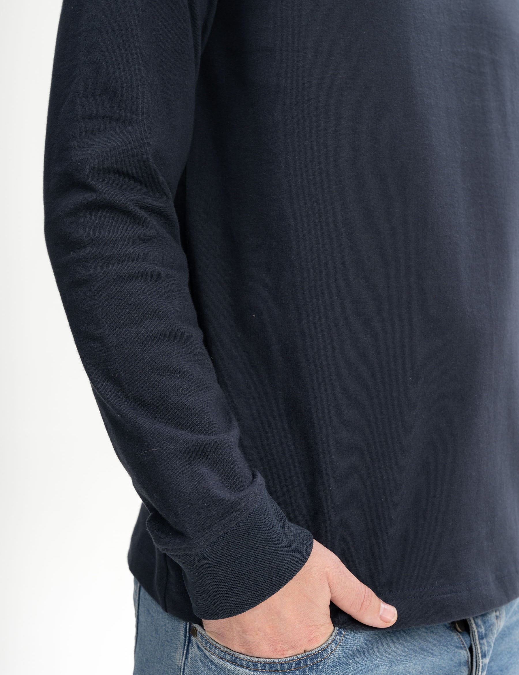 Tejas_longsleeve-heavy_navy_04.jpg