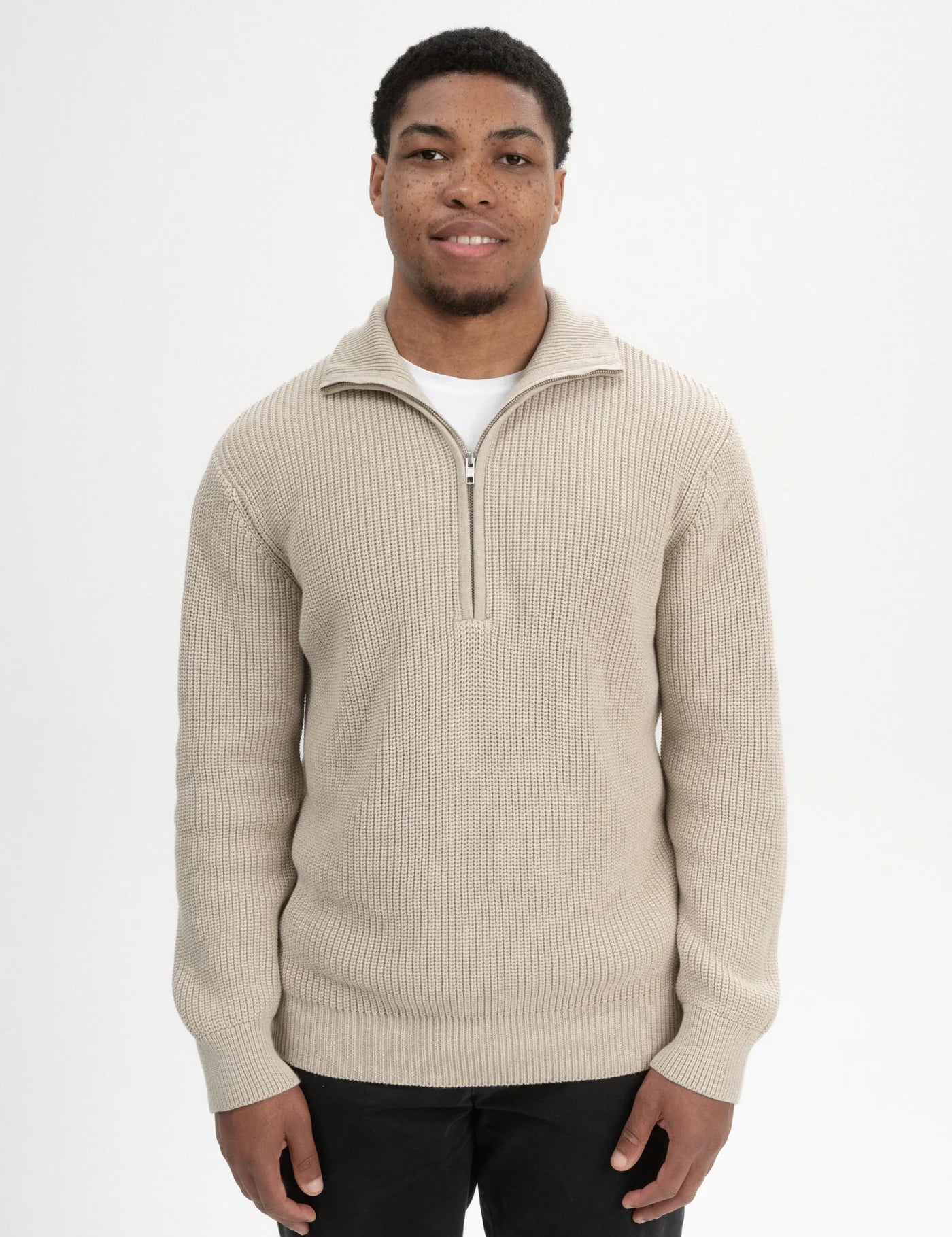 Udai-men-rib-knit-troyer-pebble-blend-05_762a1fce-7d10-45cd-b6bb-a1313f113418_jpg.webp