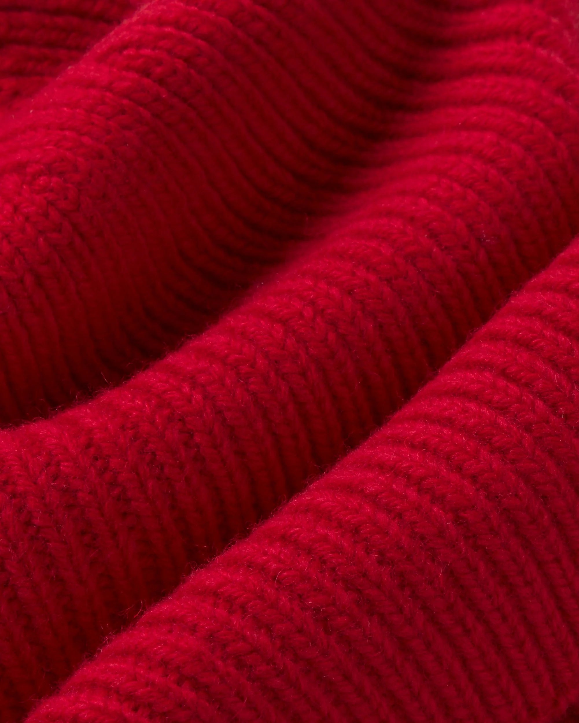 red amor beanie