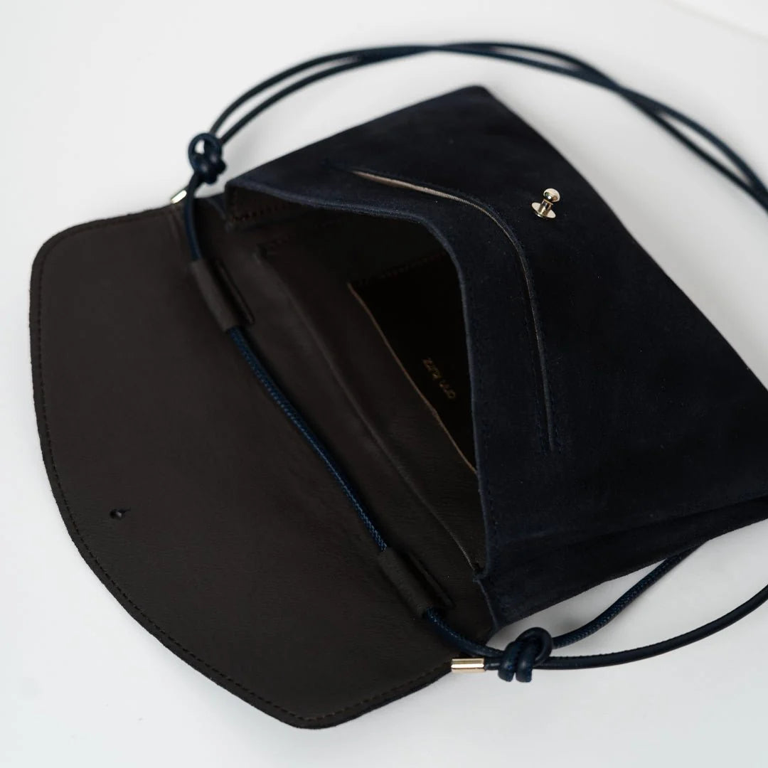 cute clutch suede navy