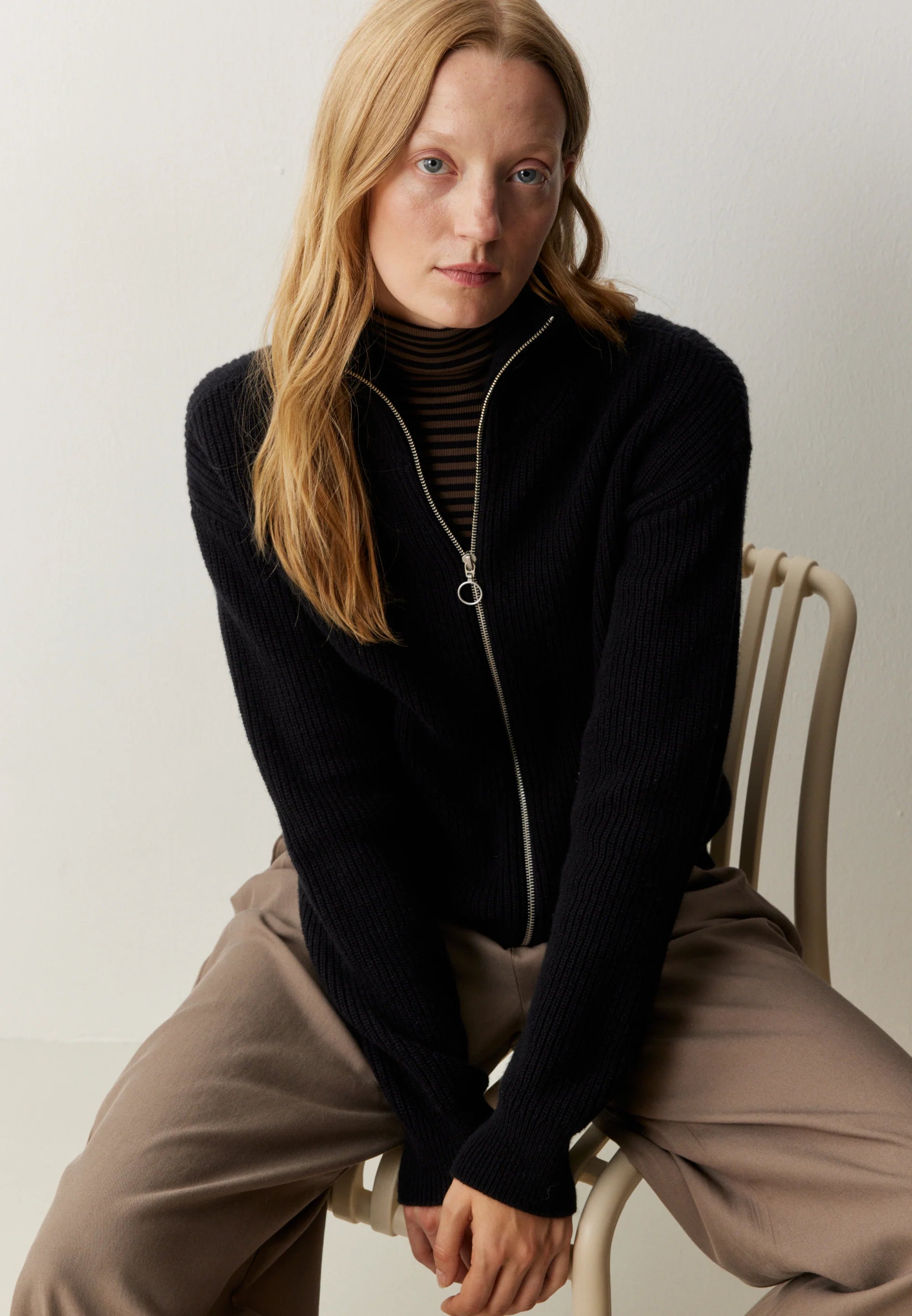 cardigan tapioca black