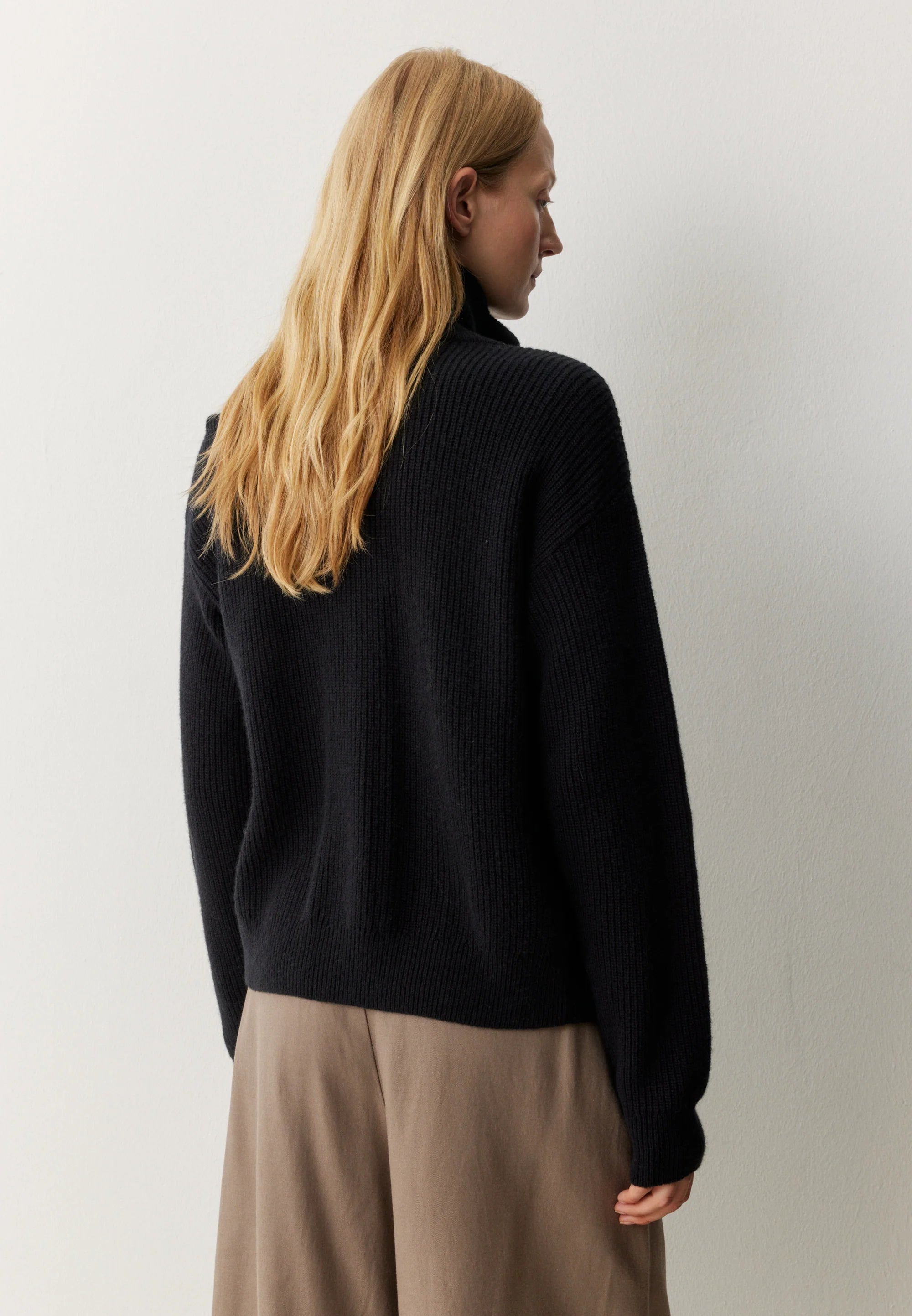 cardigan tapioca black